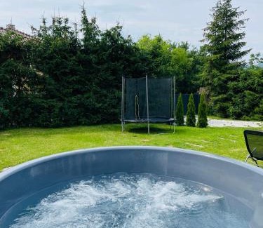 Krasnohorske Podhradie House | Domček pod orechom