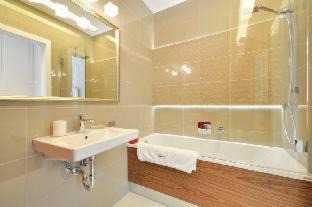 Gdansk City Center Apartment | Dom & House – Old Town Waterlane