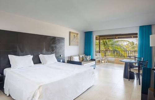 Aquiraz Resort | Dom Pedro Laguna Beach Resort & Golf