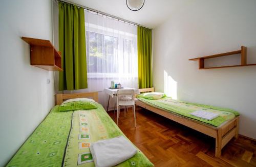Muszyna Bed & Breakfast | Dom Wczasowy SZCZYT