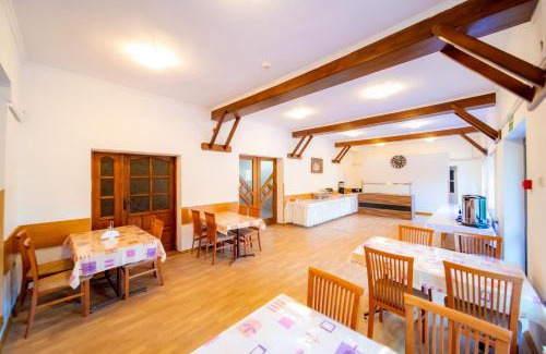Muszyna Bed & Breakfast | Dom Wczasowy SZCZYT