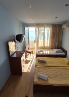 Sarpi House | Dom7