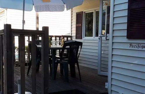 Saint-Symphorien-de-Thenieres House | Domaine Relais du Lac * - Mobil home 4 people