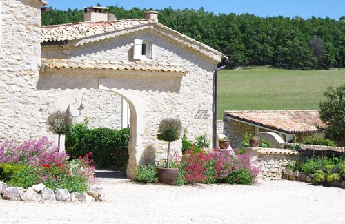 Redortiers Apartment | Domain of Aubignane!