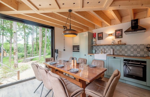Biron House | Domain with wellness and private garden park