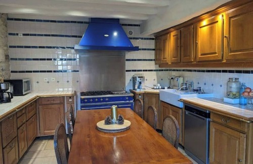 La Chapelle la Reine House | Domaine Avec Jardin, Piscine, Jacuzzi