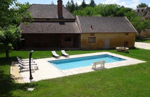 Milhac House | Domaine avec piscine à Milhac dans le Lot 4 étoiles 2 gîtes
