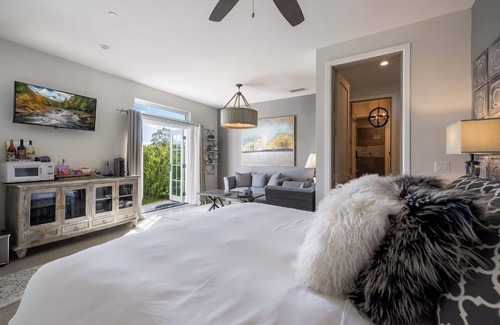 Temecula Bed & Breakfast | Domaine Chardonnay