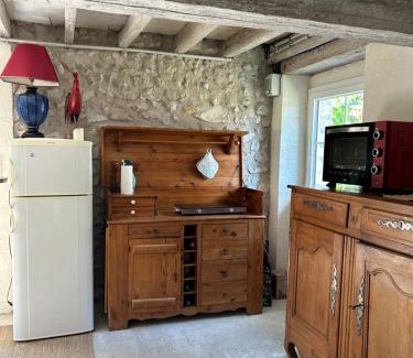 Saint-Martin-des-Champs Bed & Breakfast | Domaine de l'Atrée - Tente Maasaï Poyaudine