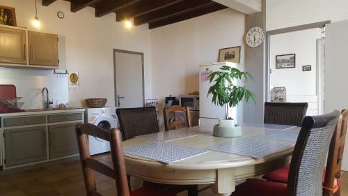 Saint-Pierre-d'Aurillac House | Domaine de la belle Lurette