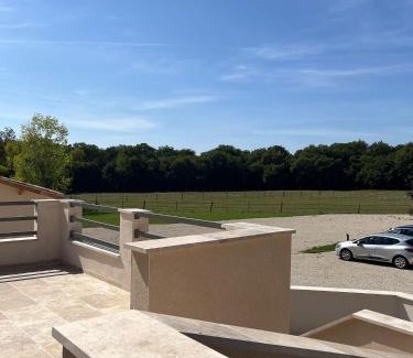 Liguge Hotel | Domaine de l'Ecorcerie