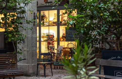 Saint-Laurent-du-Pape Bed & Breakfast | Domaine de l'Amiral