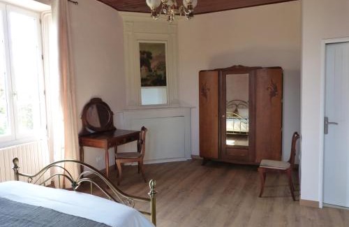 Saint-Thomas-de-Conac House | Domaine de l'Estuaire