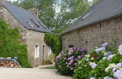 Plounerin House | Domaine de la Blanche Hermine