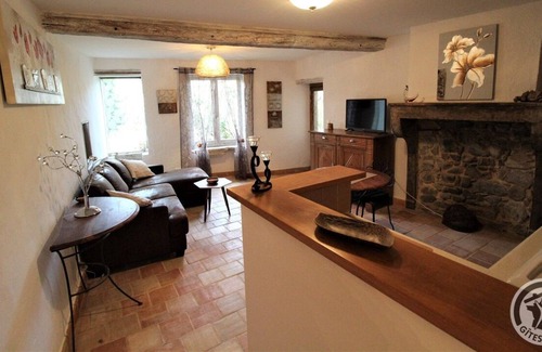 Jullie House | Domaine de la Fée-licité