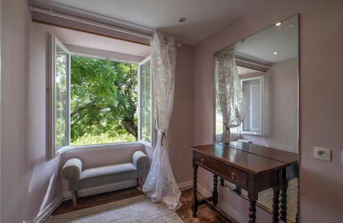 Nabinaud House | Domaine de la Ferrière "la Maison D'amis"