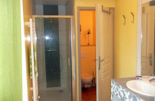 Mandeville-en-Bessin Bed & Breakfast | Domaine De La Cour Vautier