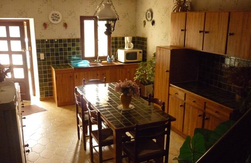 Cahors Bed & Breakfast | Domaine de la Rode Buze