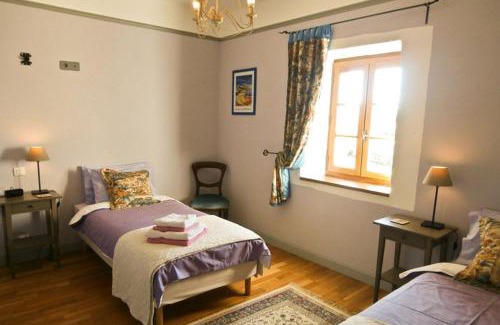 Rieupeyroux Bed & Breakfast | Domaine de Lasfonds