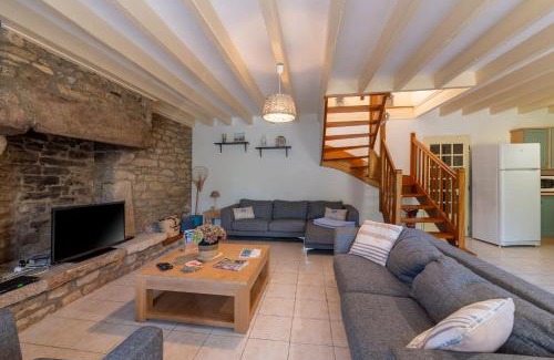La Vraie-Croix House | Domaine de Lestroué- Île aux Moines