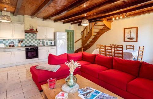 La Vraie-Croix House | Domaine de Lestroué - Belle-île