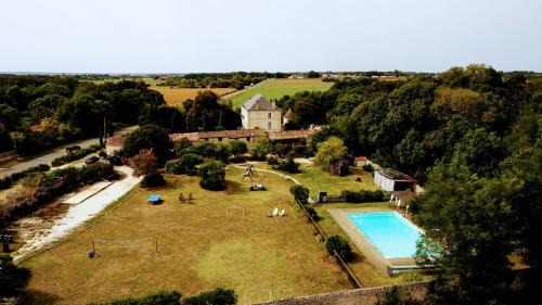 Saint-Just-Luzac House | Domaine de Rochebonne