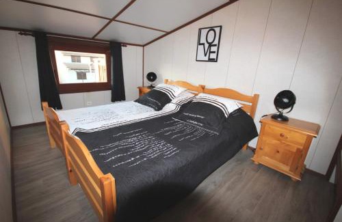 Portiragnes-Plage Villa | Domaine de vacances à 600m de la plage animations piscines en supplément belle villa climatisée 3 chambres 6 couchages WIFI LRPDSK3
