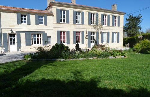 Gauriac Bed & Breakfast | Domaine des Deux Cèdres