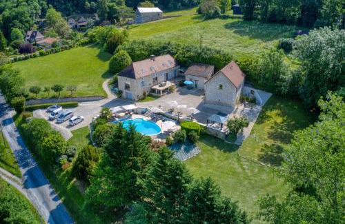 Carlux House | Domaine des Pierres Blanches - Gite La Salamandre