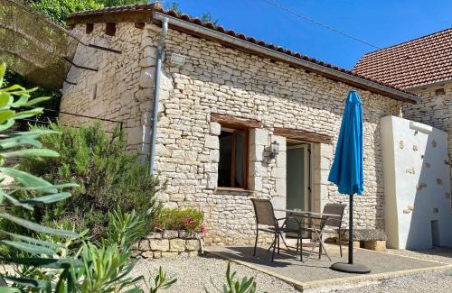 Carlux House | Domaine des Pierres Blanches - Gite La Salamandre