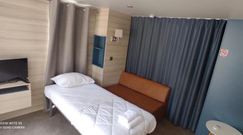 Pierrefeu-du-Var Hotel | Domaine des voiles de Pierrefeu