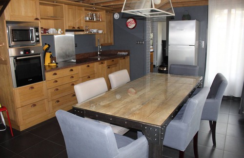 Honfleur House | DOMAINE DU CLOS FLEURI SPA - GITE ATELIER 2 BEDROOMS - 5min from the beach