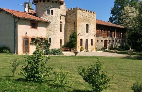 Montgaillard-de-Salies Bed & Breakfast | Domaine du Val de Soux