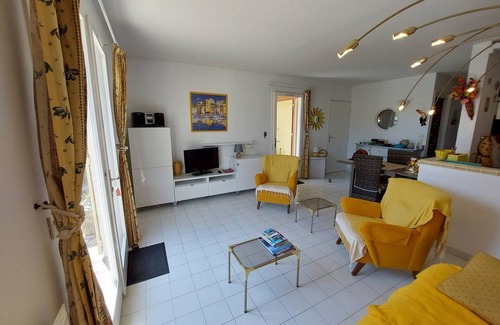 Les Issambres Apartment | Domaine du Haut des Issambres with private garden and swimming pools