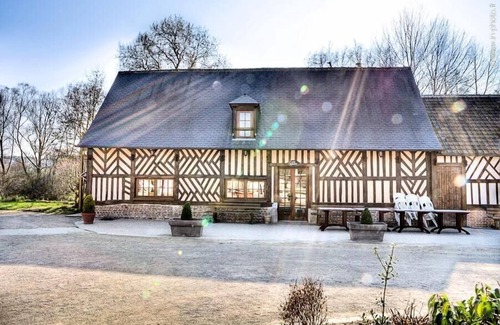 Beauchamps House | Domaine du Lieu Dieu - Gîte de l'Abbaye 7 rooms 30 people