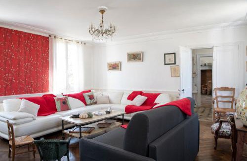 Morvillers-Saint-Saturnin House | Domaine de Saint-Saturnin