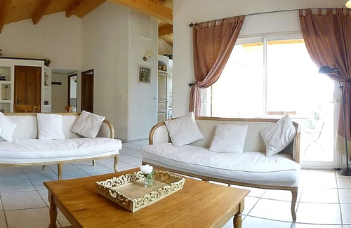 Saint-Maurice-dʼArdeche Villa | Domaine Les villas du Vendoule***** Private villas with swimming pool, sauna and jacuzzi
