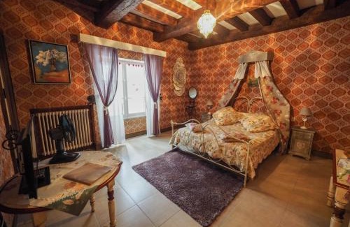 Saint-Sauveur-de-Cruzieres House | Domaine le Bourdet