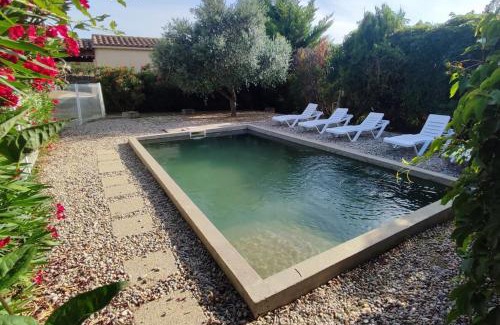 Chamaret House | Domaine Guiton Le Colombier