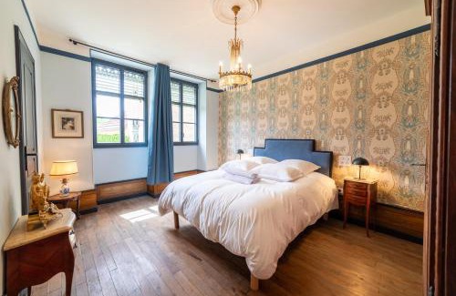 Cunfin House | Domaine hotel de France