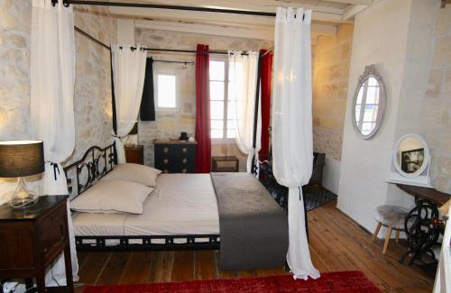 Tizac-de-Curton Bed & Breakfast | Domaine L'Amourette