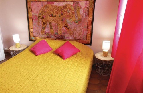 La Begude-de-Mazenc Apartment | Domaine La Dame Des Lys