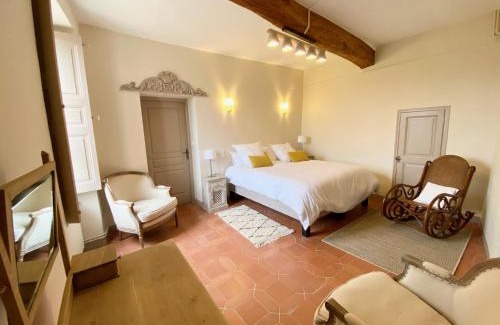 Brignoles Bed & Breakfast | Domaine Les Mûriers