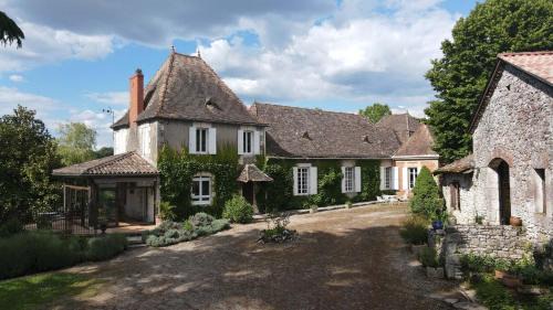 Pomport House | Domaine Les Olivoux