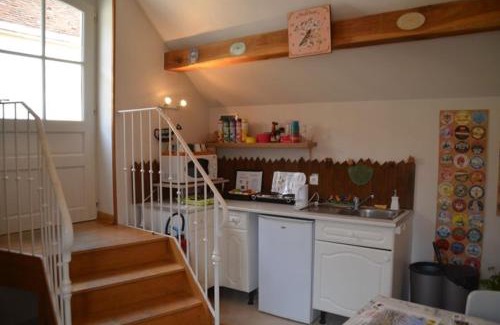 Coulanges-la-Vineuse Bed & Breakfast | Domaine Maltoff