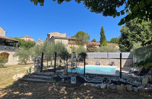 Barjac House | DOMAINE MARY'S