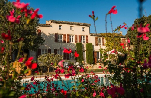 Roullens Hotel | Domaine Michaud