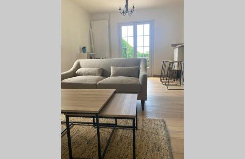 Velines House | Domaine Myrobolan - La maison M