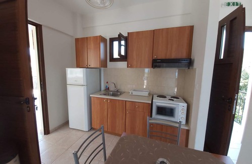 Skoutari Apartment | Domaine Papakonstantis Apartments To Let