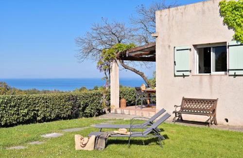 Cervione House | Domaine Punta della Guardia villa vue mer dans nature protégée, plage à 1,5 km